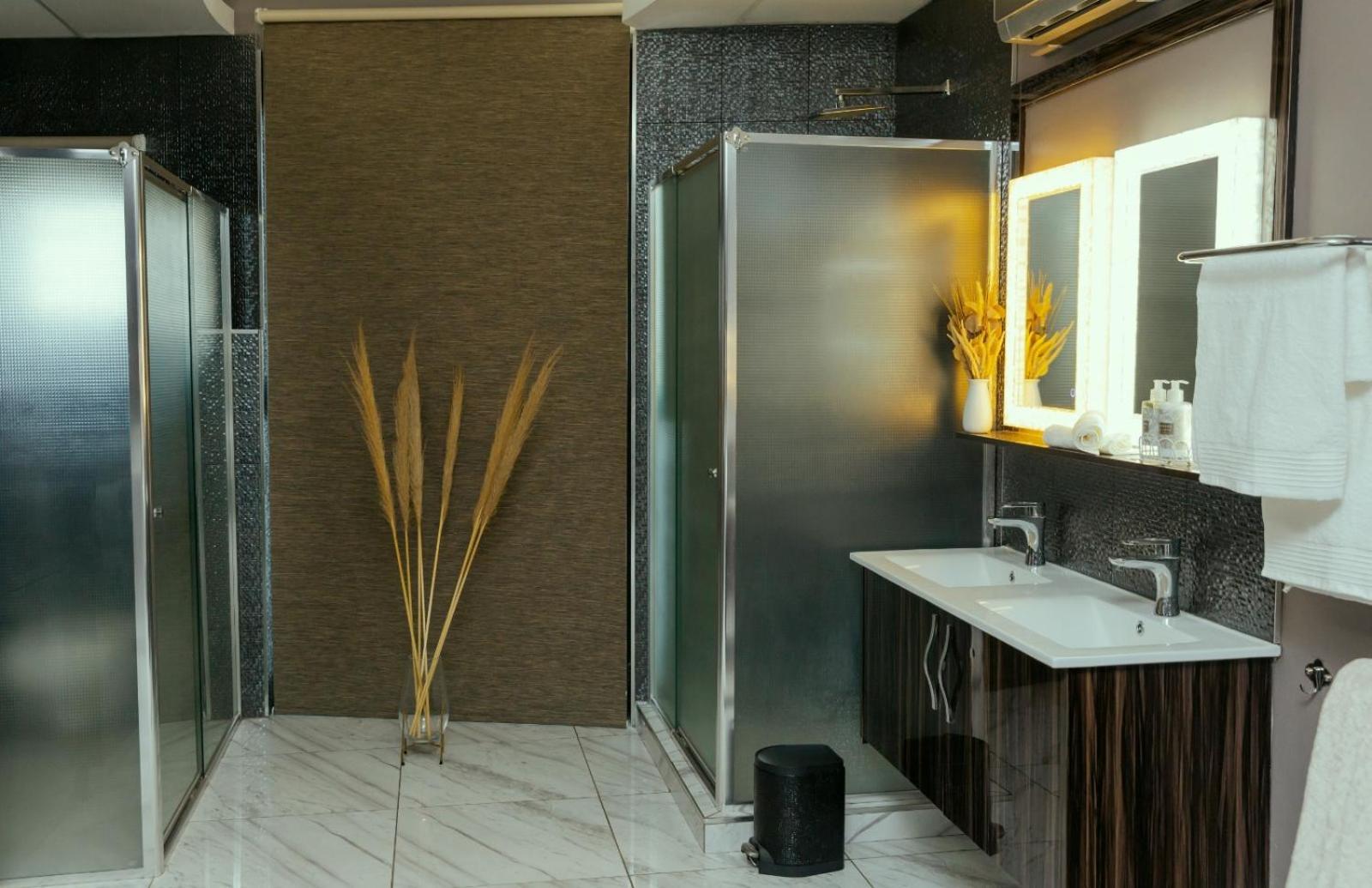 Monte La Vue Hotel Сандтън Екстериор снимка